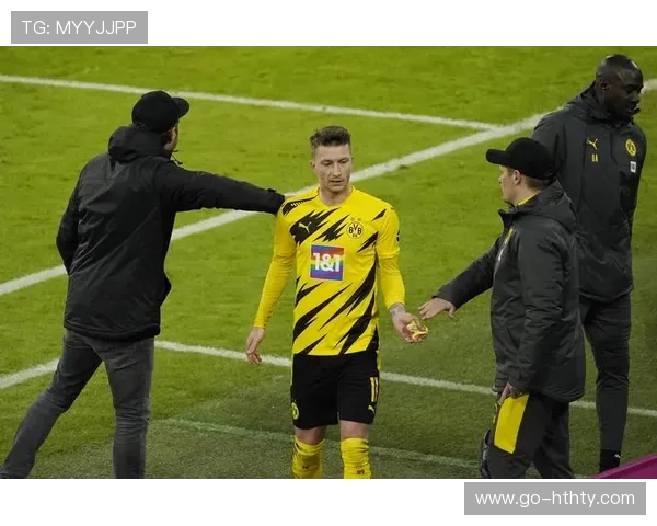 德甲青训营启动寒潮应对计划，年轻球员适应性训练